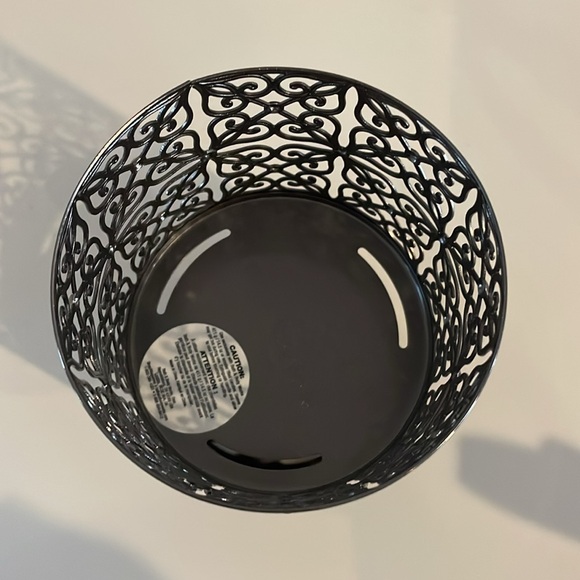 Adorable candle holder - Picture 3 of 3